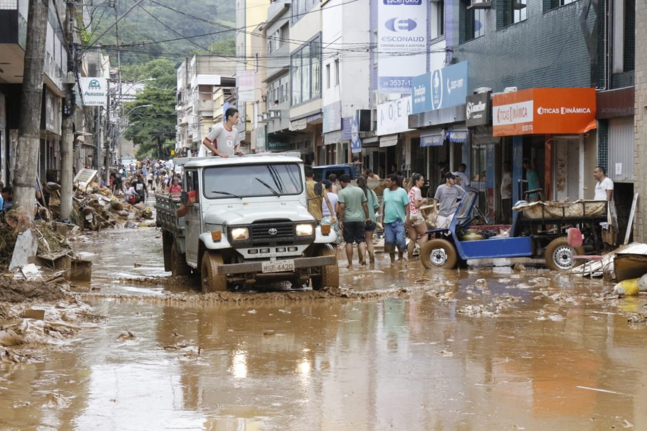 Sobe Para O N Mero De Mortos Ap S O Temporal No Sul Do Es Jornal