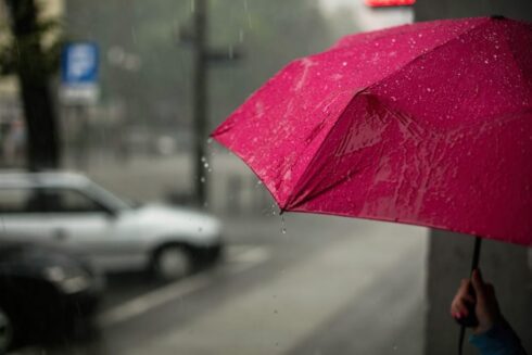 Alerta de chuva forte, raios e granizo para 31 cidades do ES