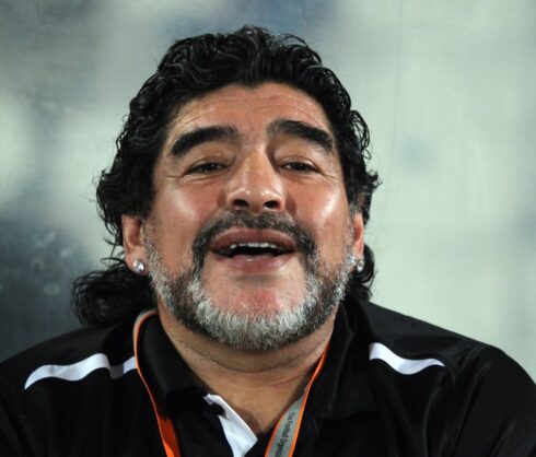 Diego_Maradona_2012_2