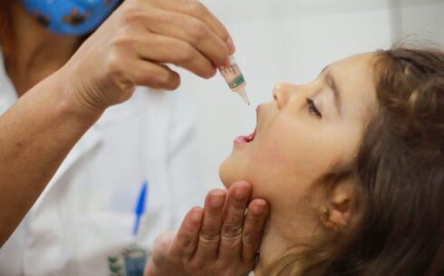 vacinação polio