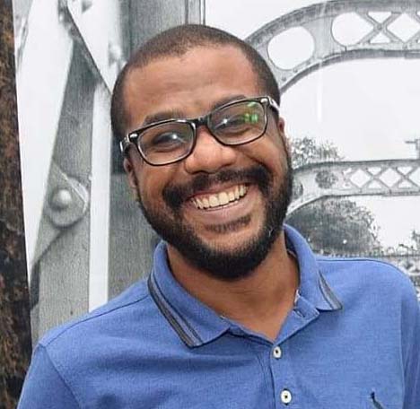 Luto: Mimoso do Sul se despede do Padre Ériton Luiz Cortat Nery
