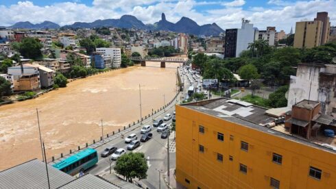 transito-congestionado-beira-rioE-30-01