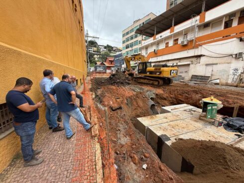 obras-macrodrenagem-ferraco-22-11-2024