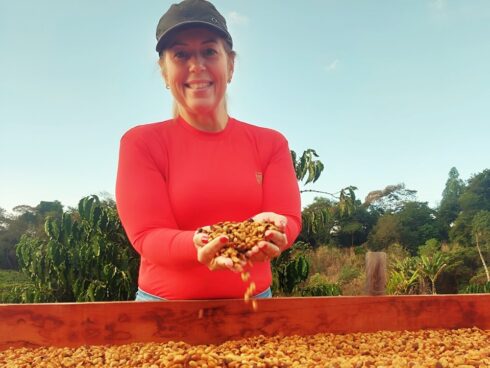 Mulheres estão cada vez mais assumindo espaço na agropecuária