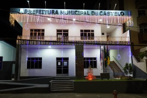 prefeitura-de-castelo-decoracao-natal